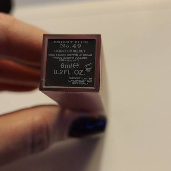 Burberry Velvet Lip Cream - Picture 4 of 7